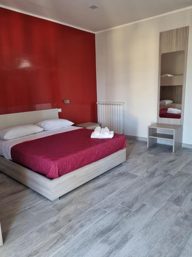 Van Gogh Apartments Помпеи Экстерьер фото
